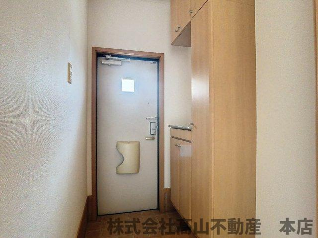 エスト　メゾンの玄関