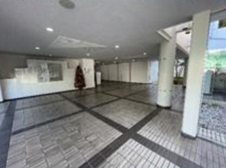 東建ニューハイツ元加賀のエントランス
