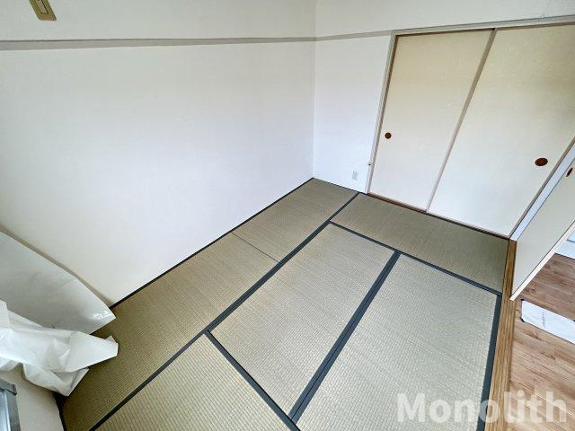 鶴山台25号棟の和室