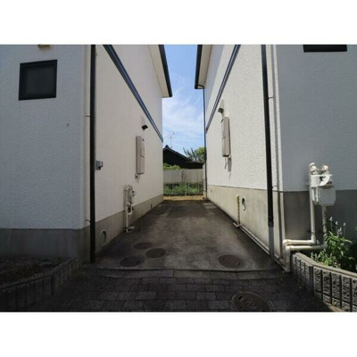 【駐車場】 | 西山元町貸家B棟
