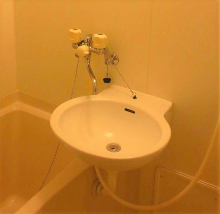 レオパレスサンクレール柏Bの洗面所