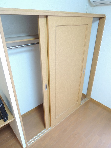 レオパレスサンクレール柏Bの収納