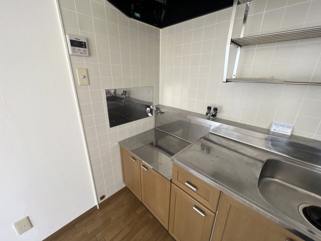 ハイカムール山手　のキッチン