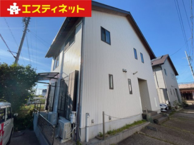 江小タウンの外観