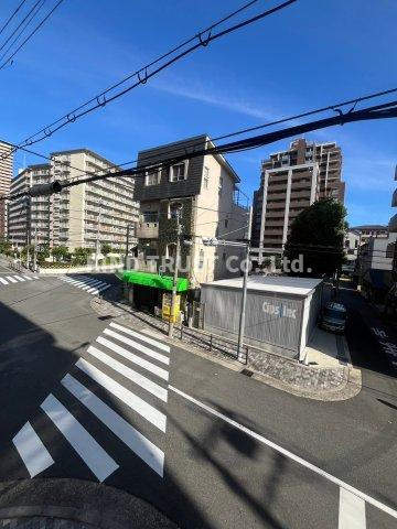 KAISEI北梅田の駐車場|駐車場に車を止められます