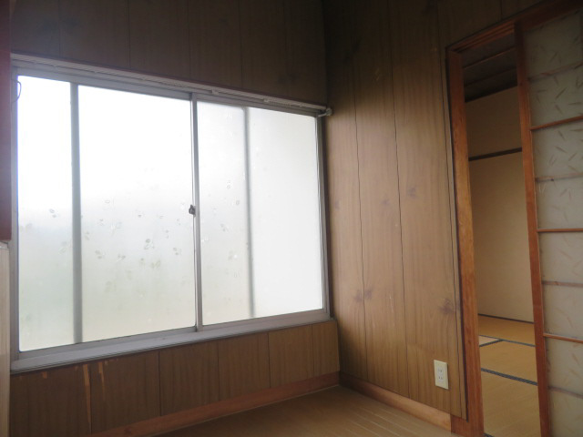 西今宿橋本貸家の和室