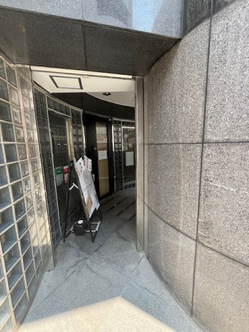 THE CORNER 日本橋 eastのエントランス