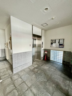 【ロビー】 | C&Cレジデンス