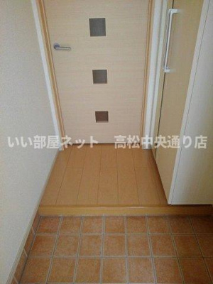 【玄関】 | アルファ・ムスカェ