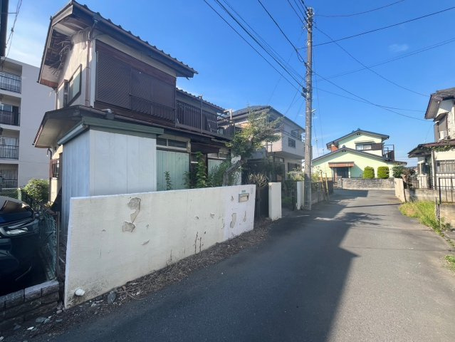 狭山市広瀬3丁目　建築条件なし売地　西武新宿線『狭山市駅』バス7分　【水富小学区】の前面道路含む現地写真