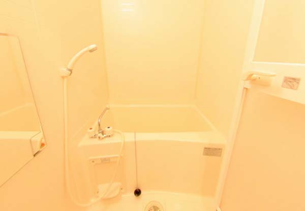グリシーナコートの浴室|日々の暮らしに欠かせないお風呂です