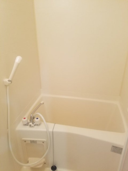 フローラルセゾン春木の浴室|コンパクトで使いやすいお風呂です