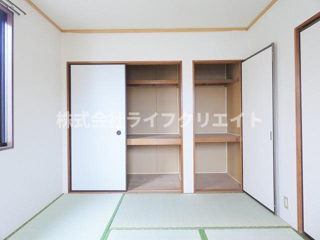 コーポ高の収納
