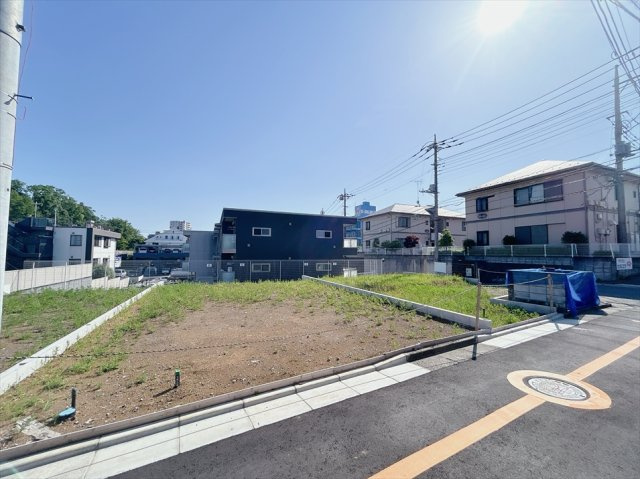 【外観】 | 新座市畑中3丁目　建築条件無売地　全3区画　(志木本店) | 販売現地／2024年5月17日撮影