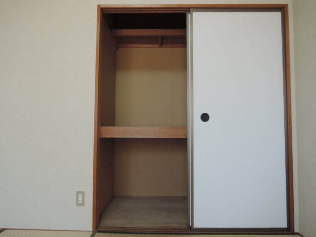 寺田ハイツの収納