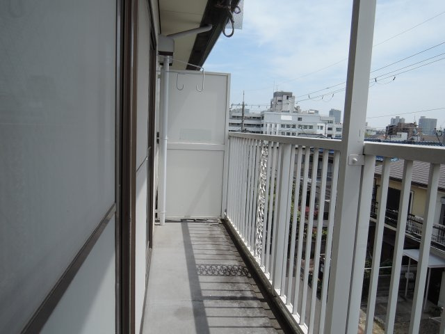 寺田ハイツのバルコニー