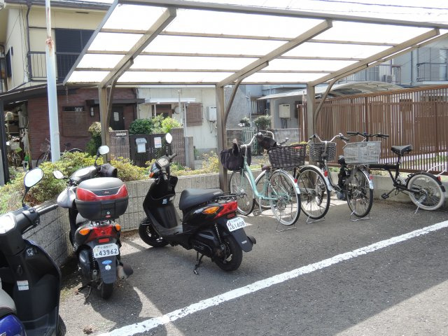 寺田ハイツのエントランス