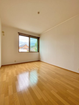 【洋室】 | コーラルヒル