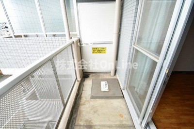 【バルコニー】 | ピーコック・ハウス