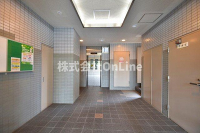 【エントランス】 | ピーコック・ハウス