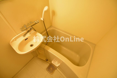 【浴室】 | ピーコック・ハウス