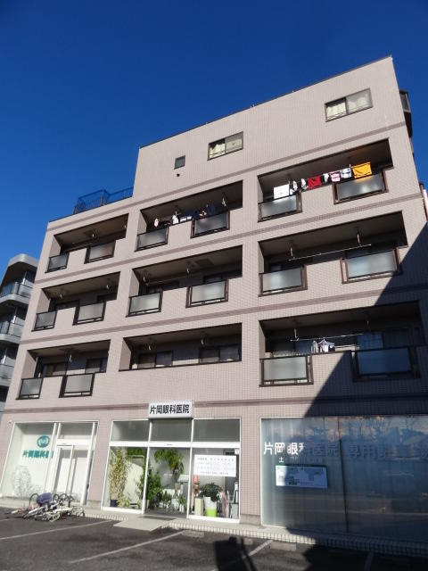 ウメジュネスの外観