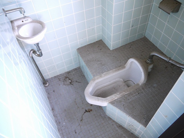 平城駅前三和マンション(店舗)のトイレ