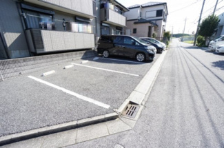 【駐車場】