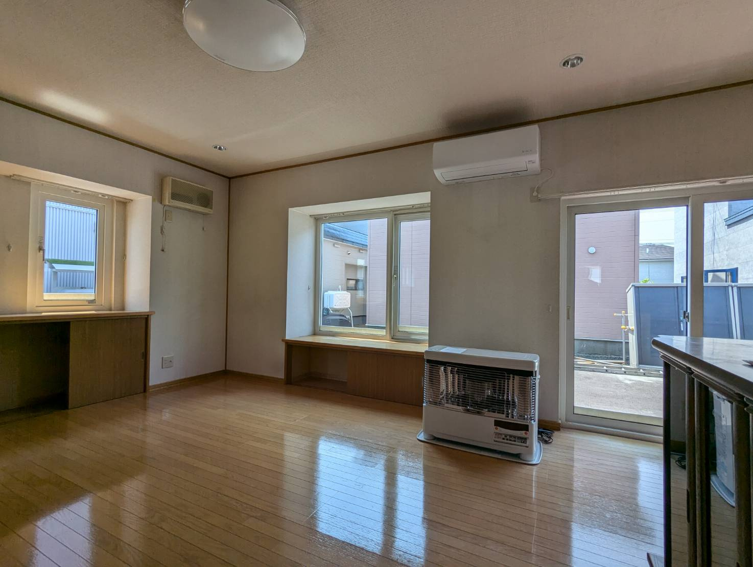 文苑4丁目37-21貸家のその他