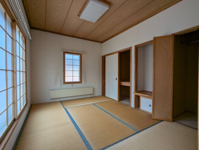 文苑4丁目37-21貸家の和室