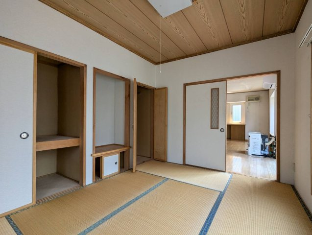 文苑4丁目37-21貸家の和室