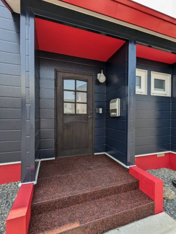 文苑4丁目37-21貸家のエントランス