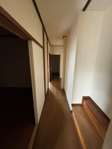 カレントFの内装