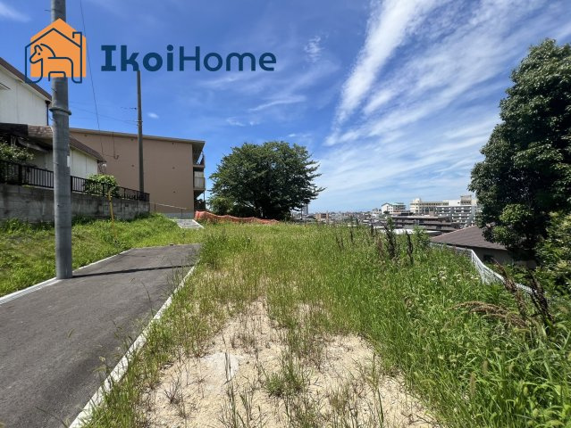 明石市東朝霧丘　土地　２号地の周辺|●年中無休：見学時間9:00～20:00・当日予約可●　近隣の住宅ともしっかり距離があいてますよ♪