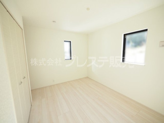 【洋室】 | 現地写真（１号地２階洋室）