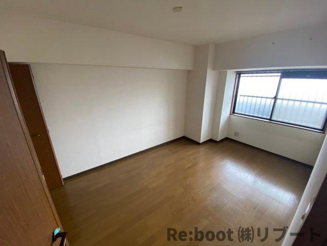 フレラヴィーヌ北本町の居間・リビング