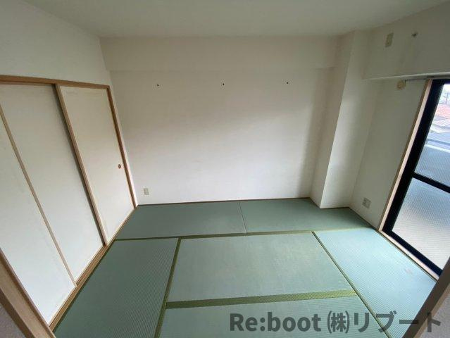 フレラヴィーヌ北本町の和室