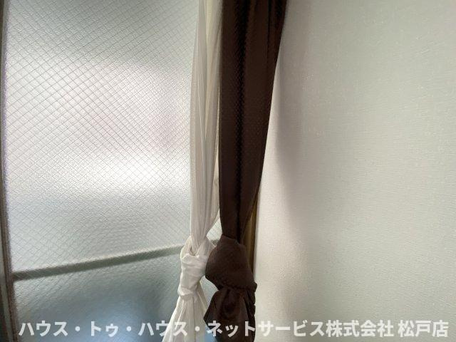 アンプルールフェールスリーズの内装