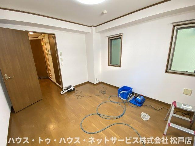 アンプルールフェールスリーズの洋室