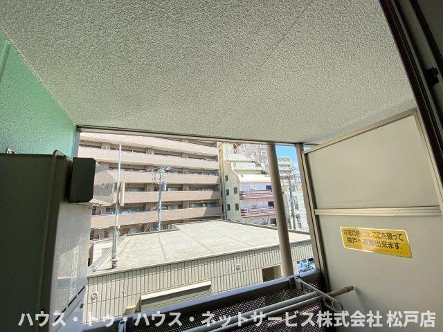 アンプルールフェールスリーズの展望