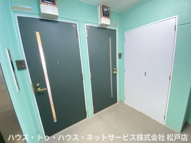 アンプルールフェールスリーズのその他共用部分