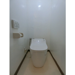 宮ノ前ビルのトイレ|シンプルで使いやすいトイレです