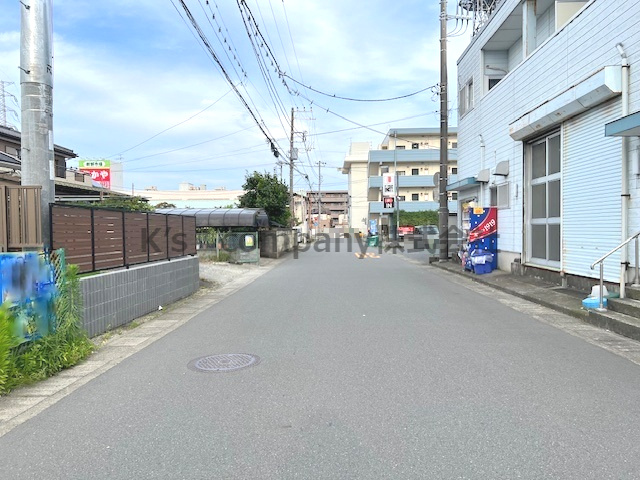 ■高座郡寒川町一之宮一丁目　売地　１区画　の前面道路含む現地写真|前面道路の東側の様子です☆