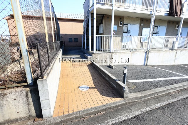 萩の台のエントランス