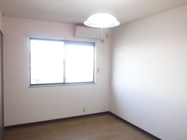ハミングタウン合川 Cの内装