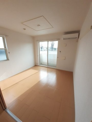 プリムローズⅠの居間・リビング|内装です