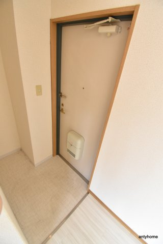 レバンガAP新大阪ステーションフロント　仲介手数料無料の玄関