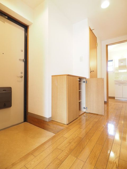 【その他】 | クレベール | ※入居中または補修工事中のため、同タイプの写真です。実際とは異なる場合がございます。