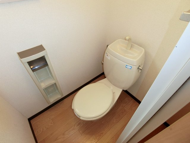 クリアスカイ8のトイレ