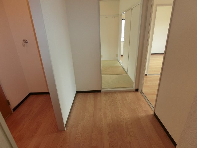 クリアスカイ8の内装